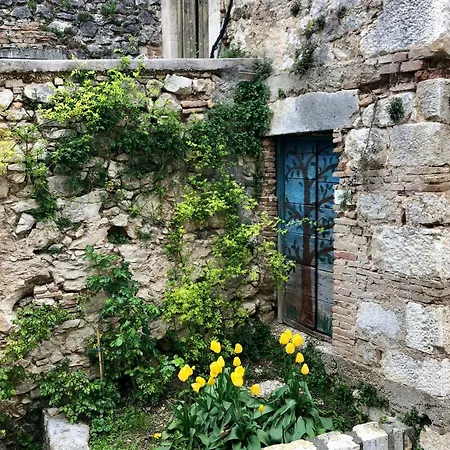 Casa Rustica Villa *